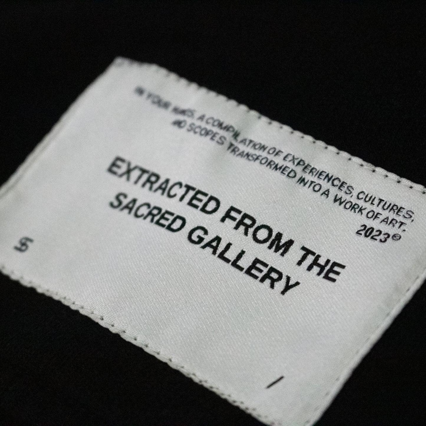 L'accueil Sacré Masterpiece Hoodie